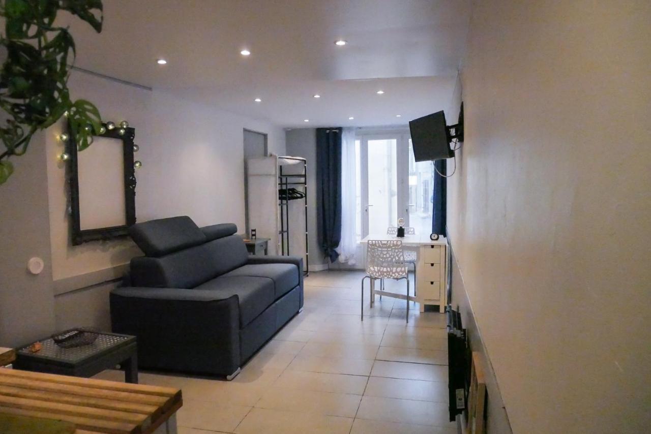 Le Studio - La Roquebrussanne Apartamento Exterior foto