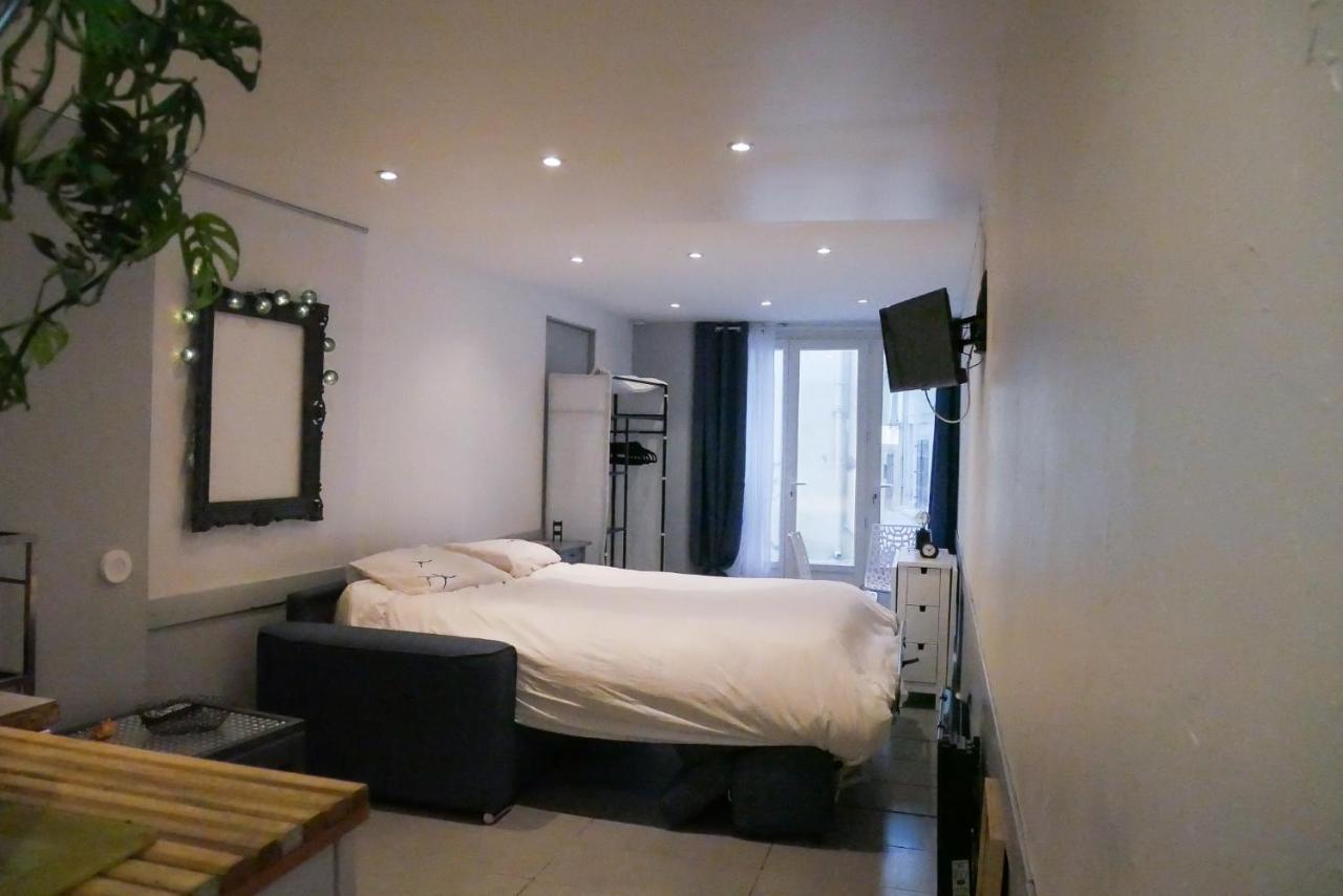 Le Studio - La Roquebrussanne Apartamento Exterior foto